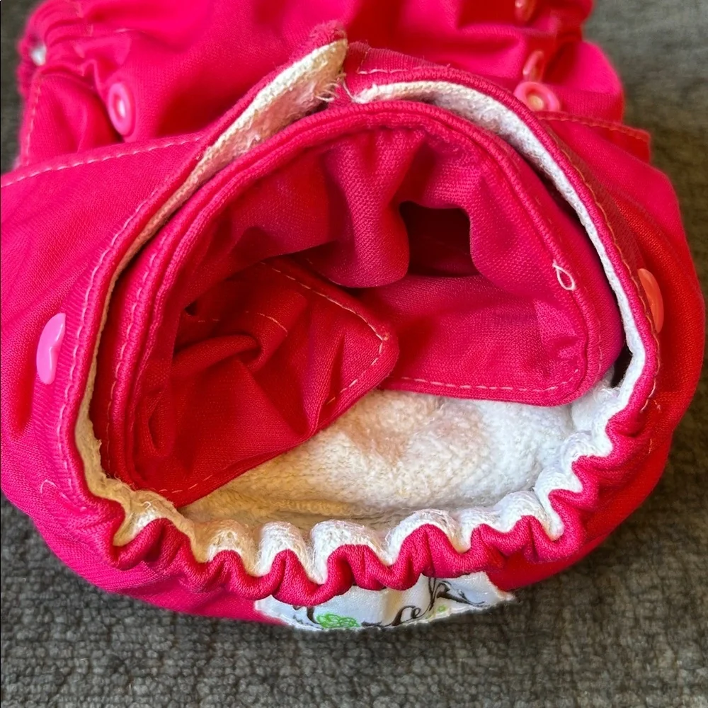 Moraki Bright Pink Cloth Diaper ⭐️